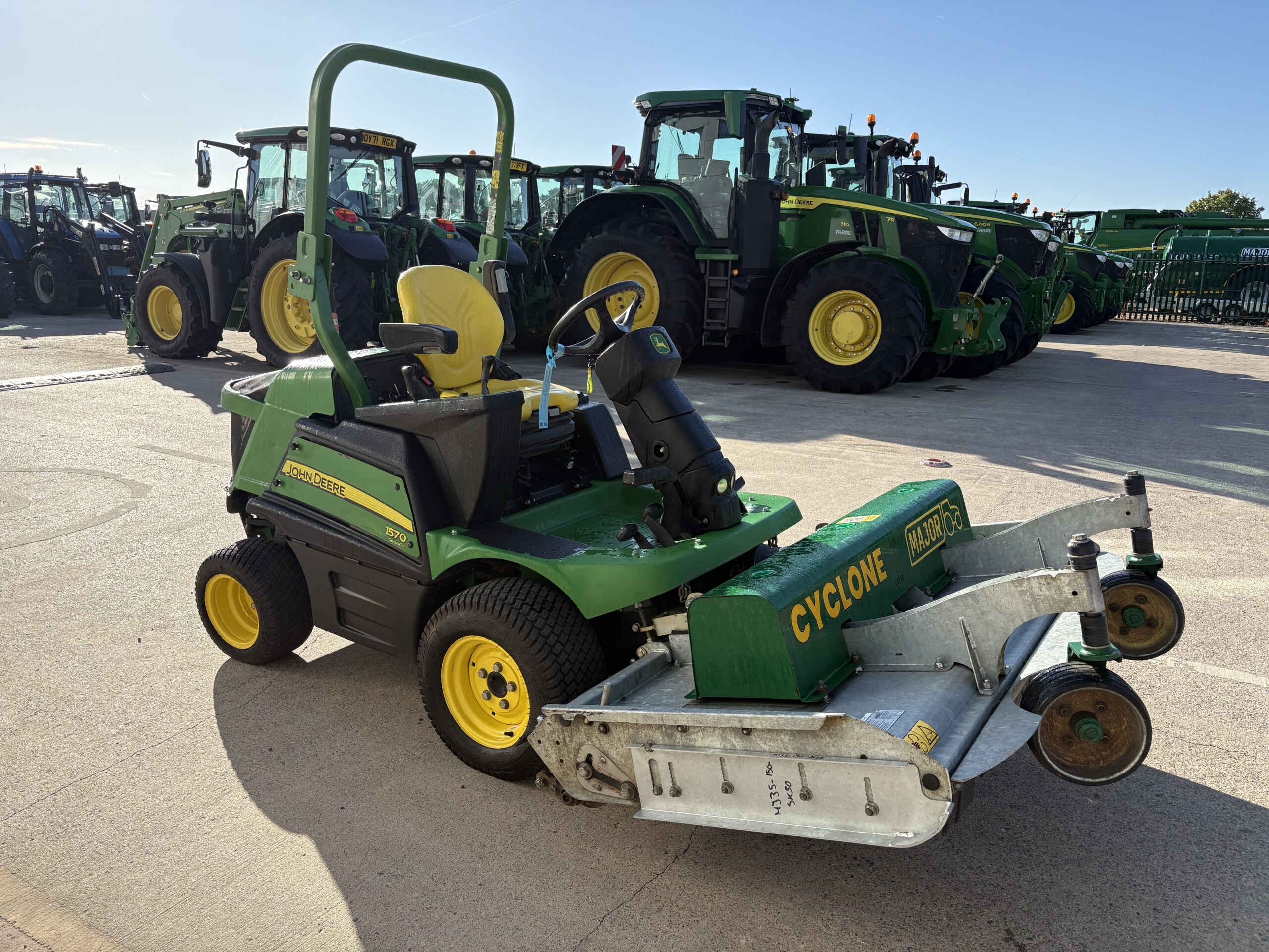 John Deere 1570