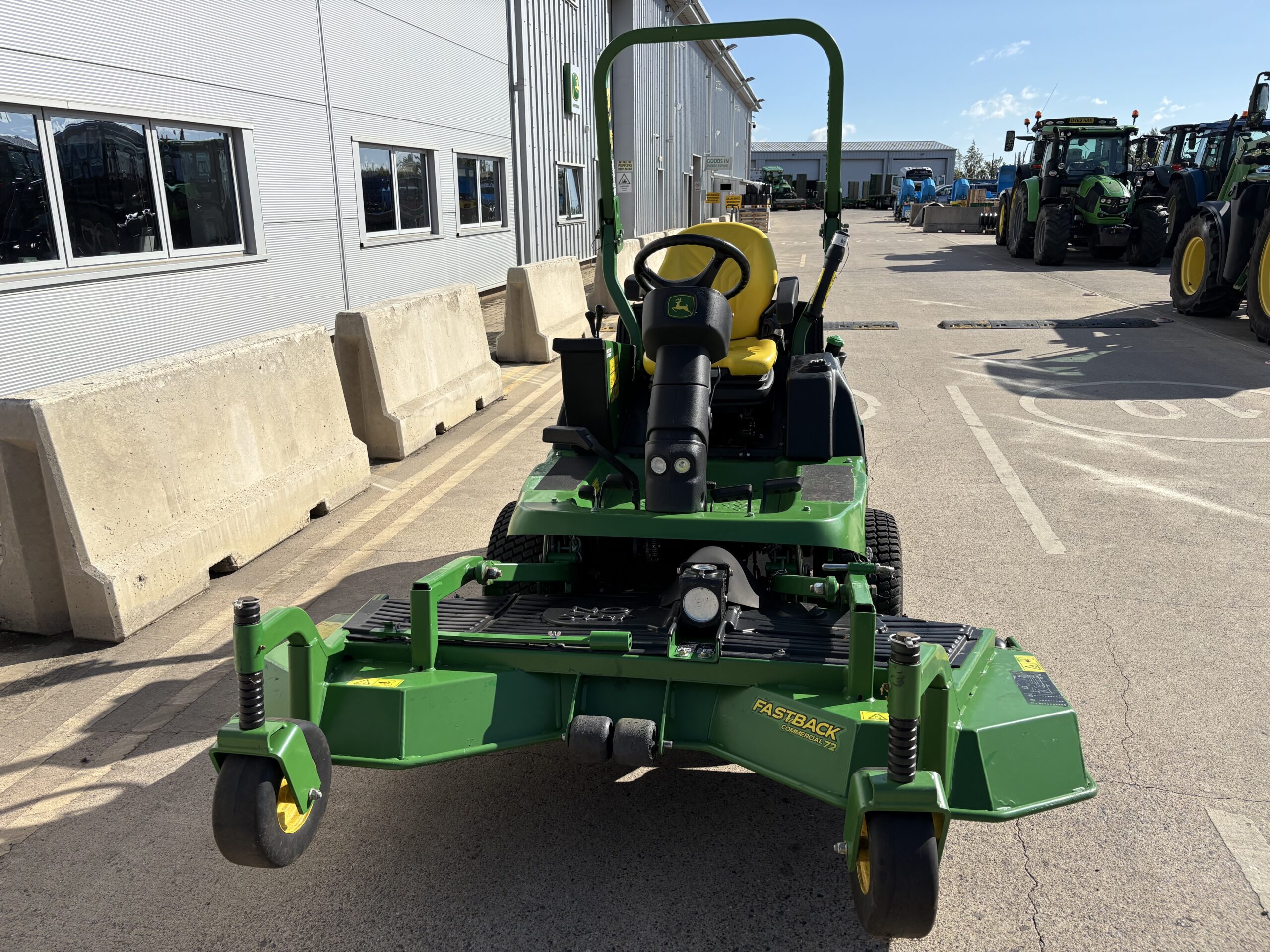 John Deere 1570