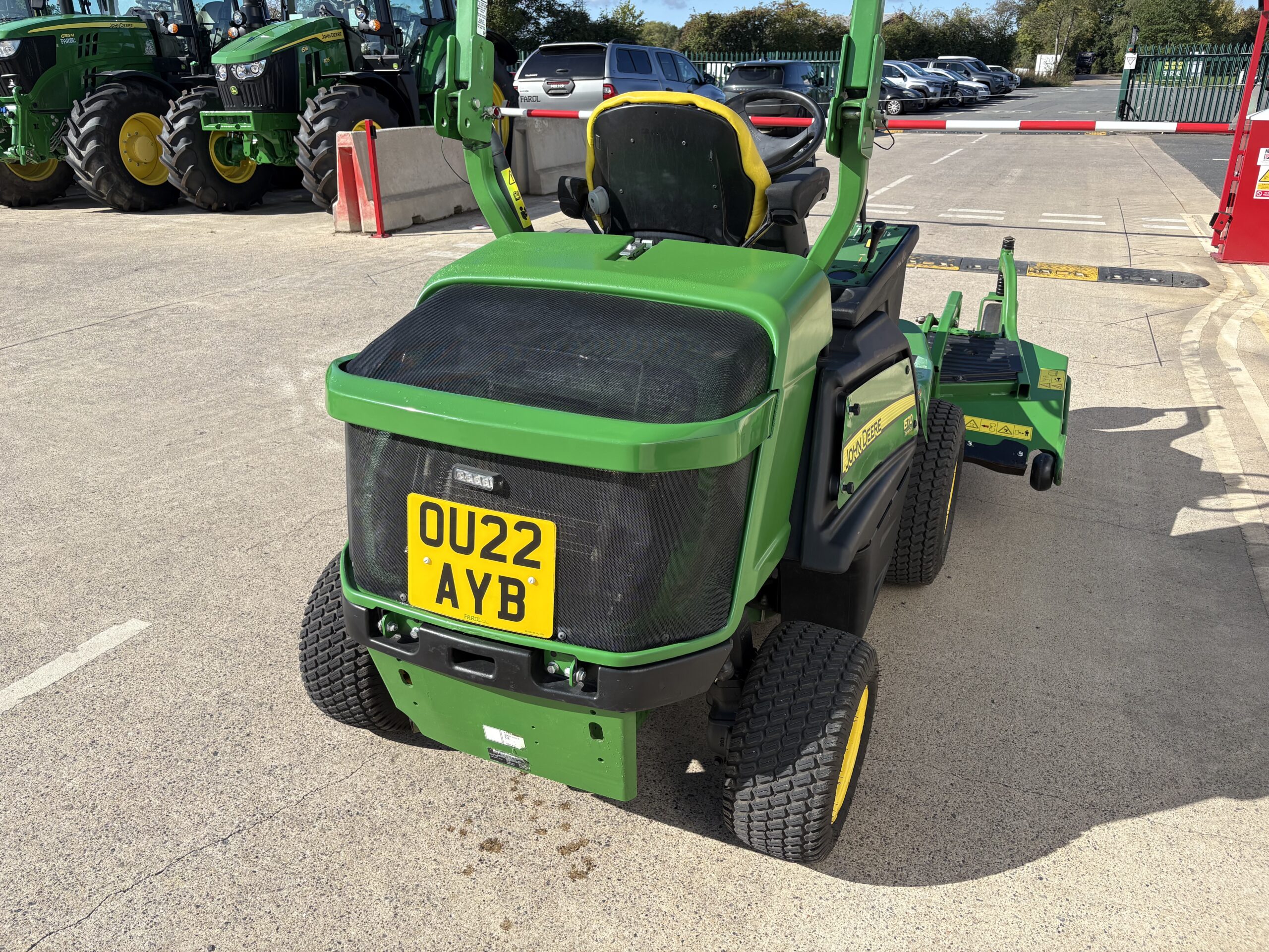 John Deere 1570