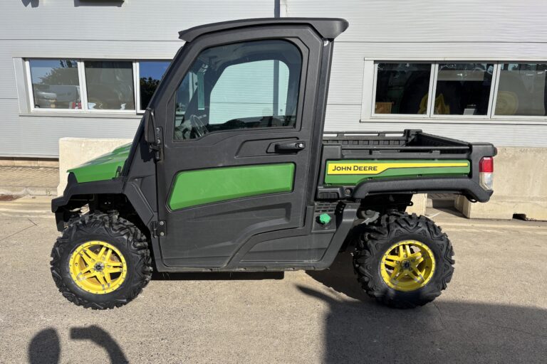 John Deere XUV865M Gator