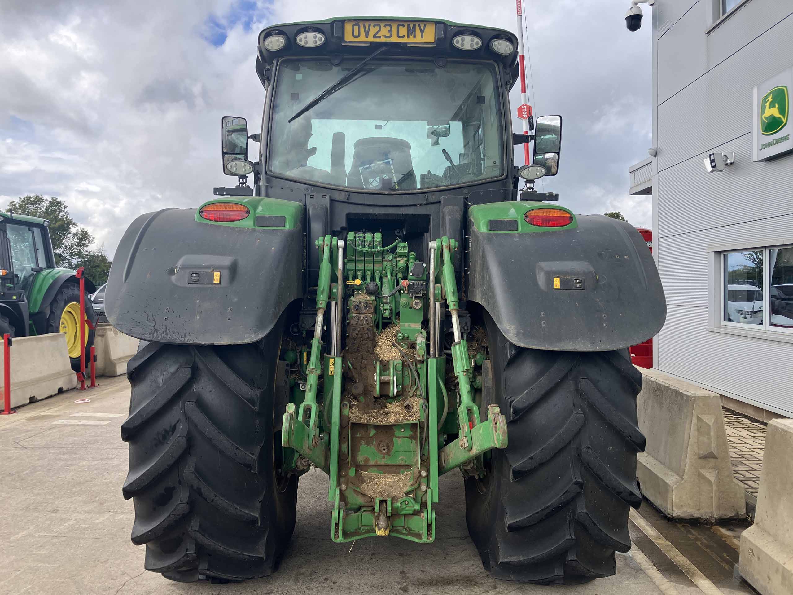 John Deere 6R 250