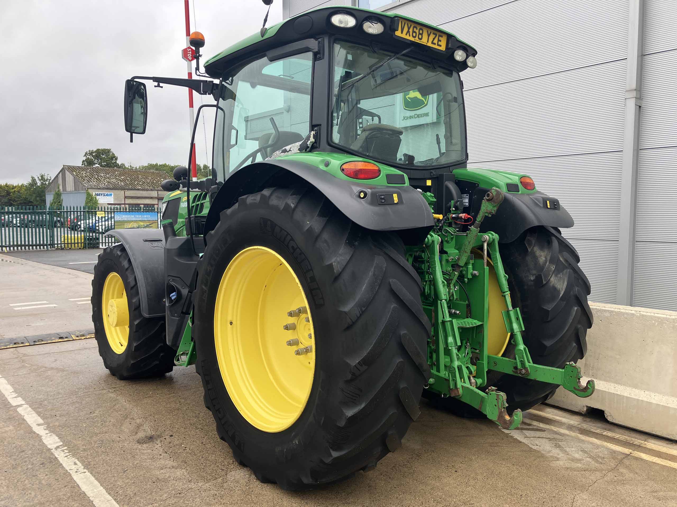 John Deere 6155R