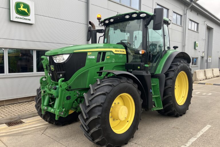 John Deere 6R 185