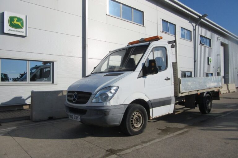 MERCEDES-BENZ SPRINTER 313 CDI FLAT BED
