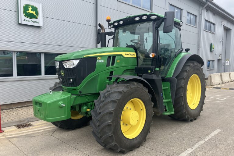 John Deere 6R 155