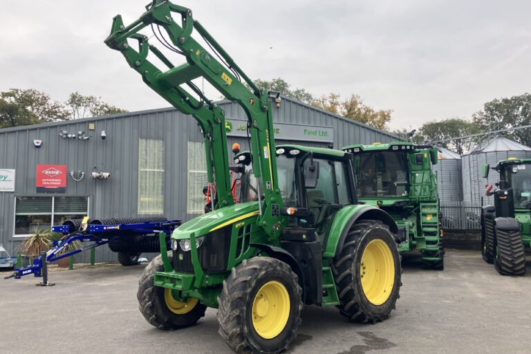 John Deere 6110M