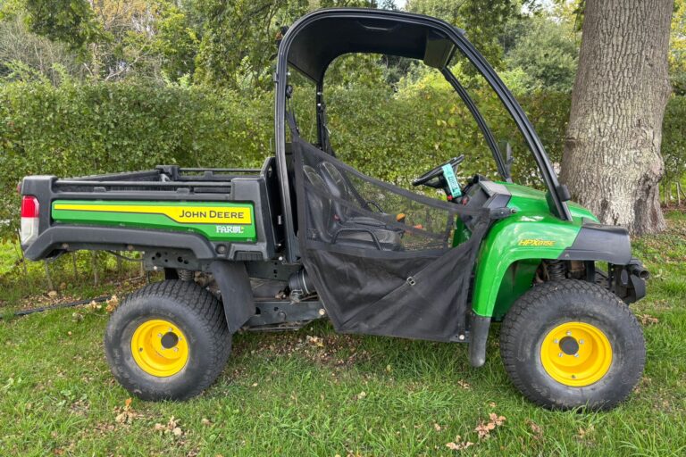 John Deere HPX815E Gator