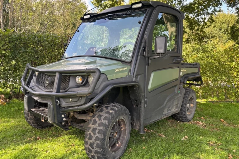 John Deere XUV865M Gator