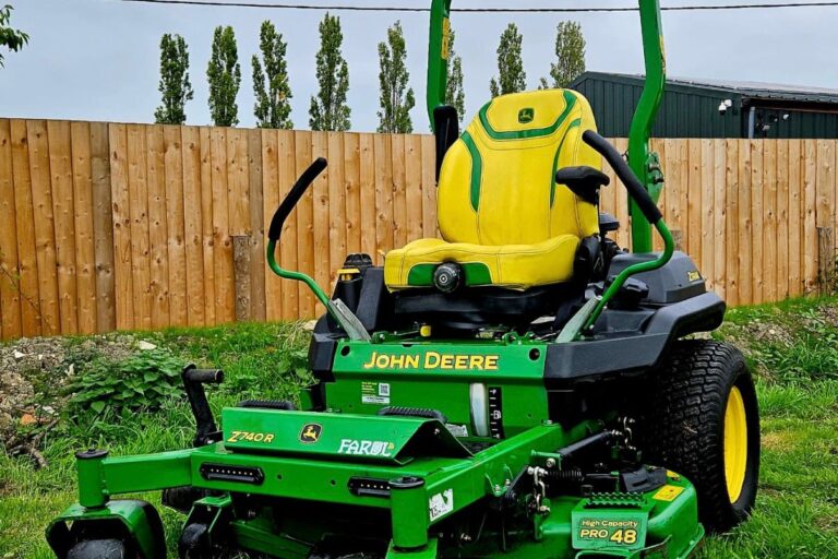 John Deere Z740R