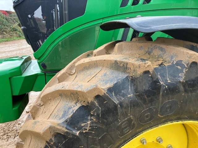 John Deere 6155R