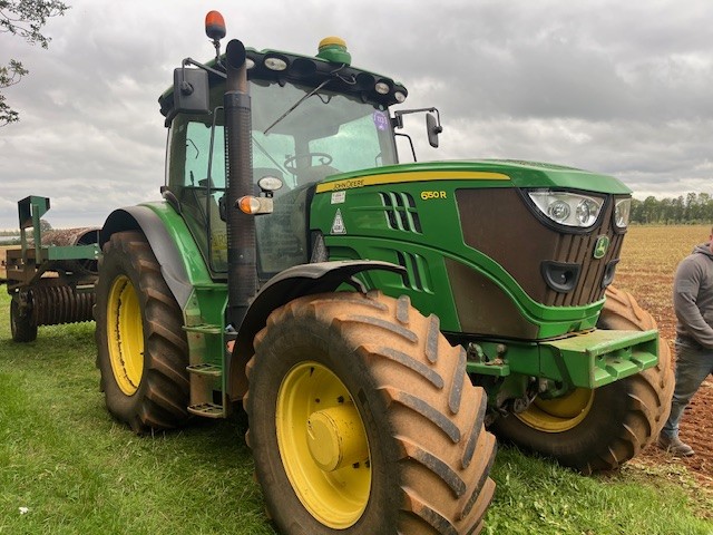 John Deere 6150R
