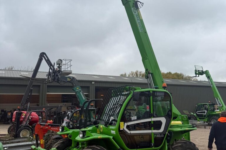 MERLO P40.13