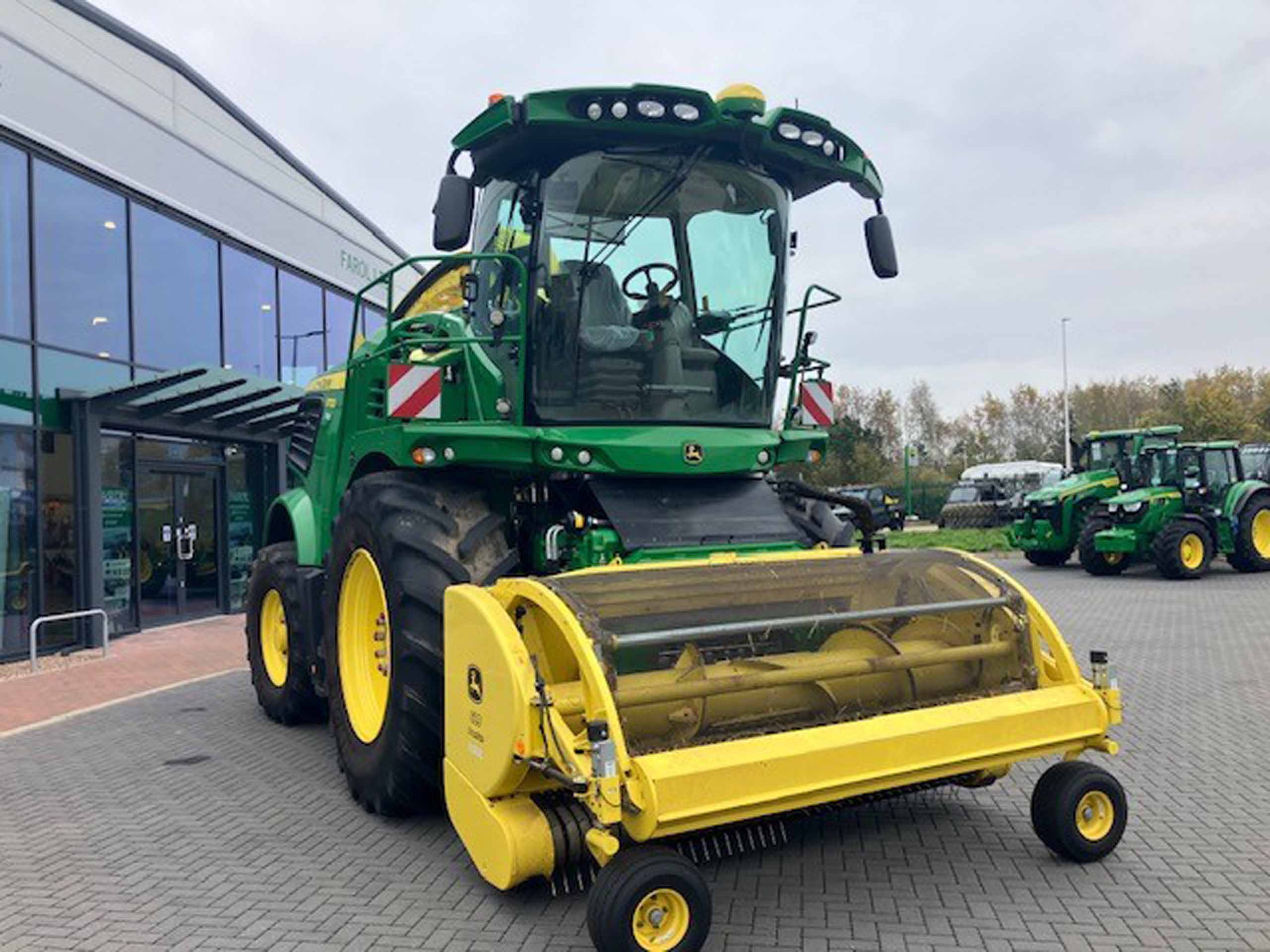 John Deere 9700i