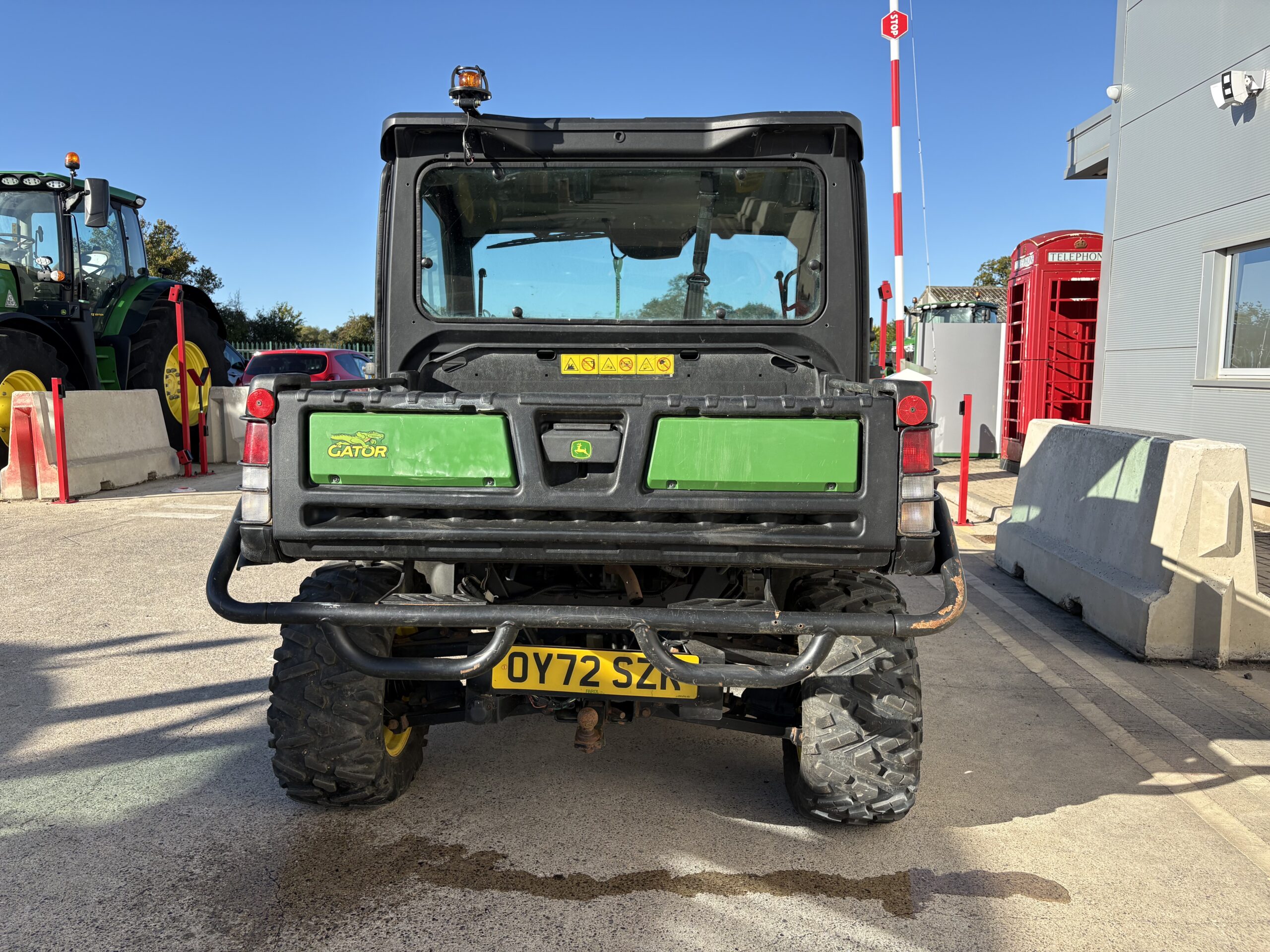 John Deere XUV865M Gator