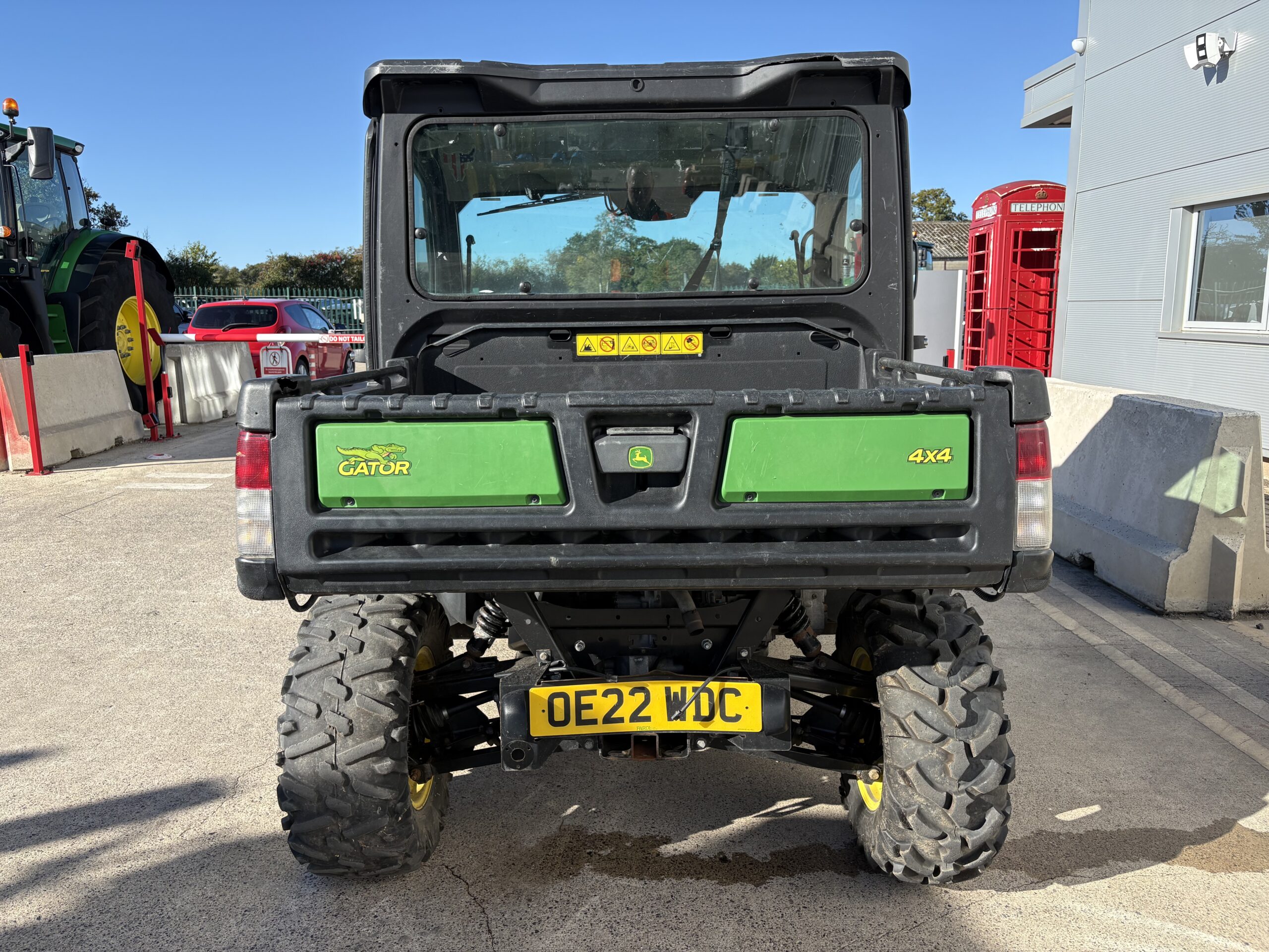 John Deere XUV865M Gator