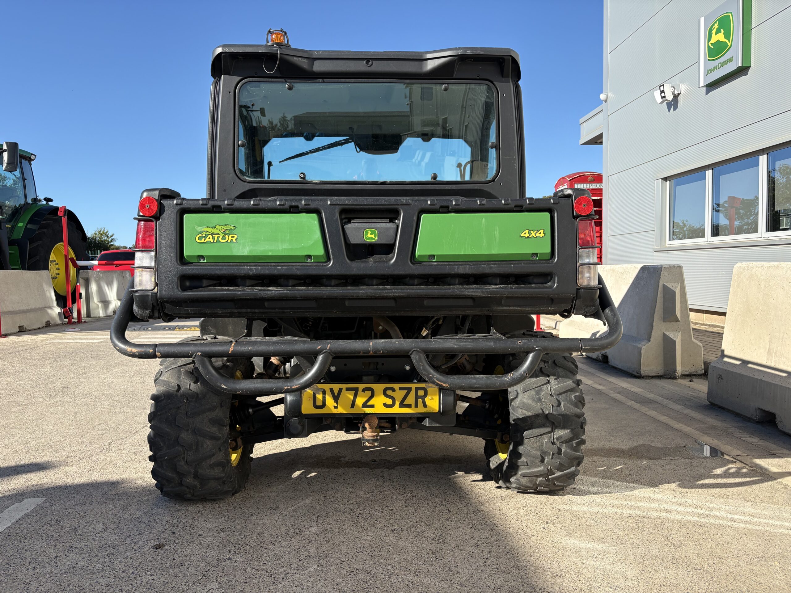 John Deere XUV865M Gator