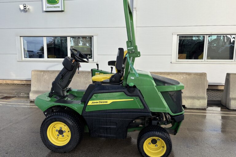 John Deere 1570 Power Unit