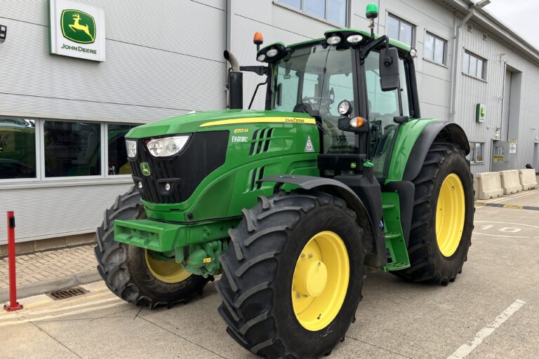 John Deere 6155M
