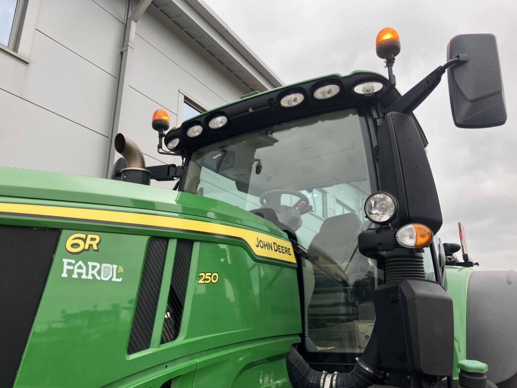 John Deere 6R 250 - Image 9
