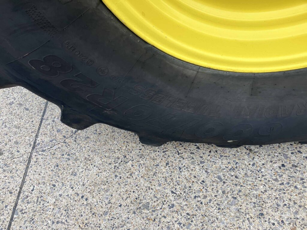 John Deere 6R 250 - Image 12