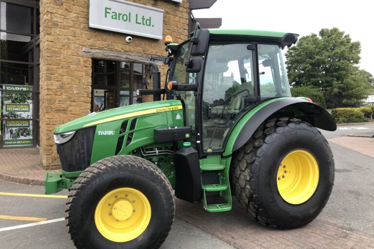 John Deere 5100R