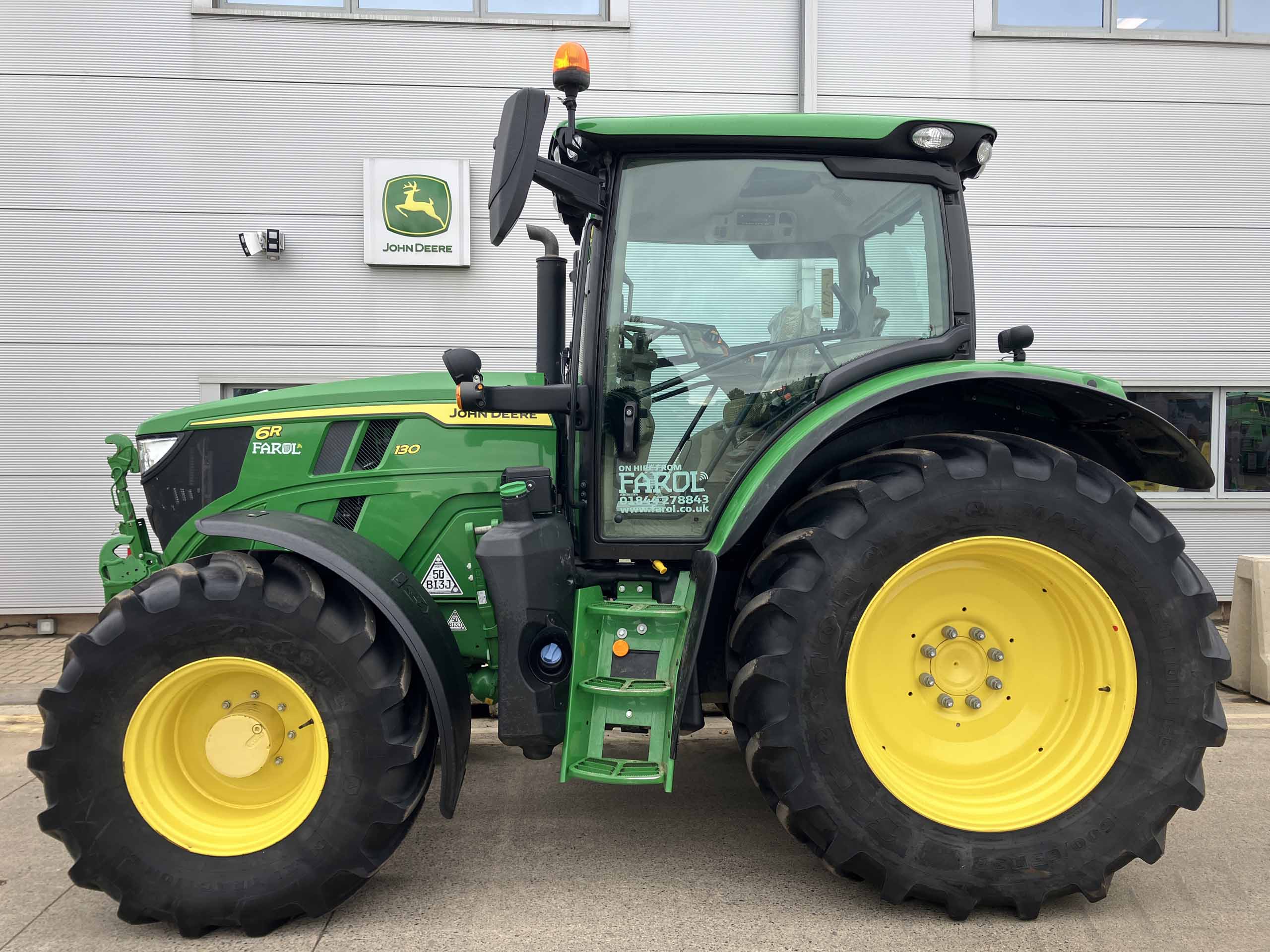 John Deere 6R 130