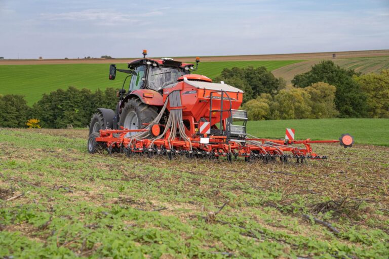 Kuhn Megant 602R