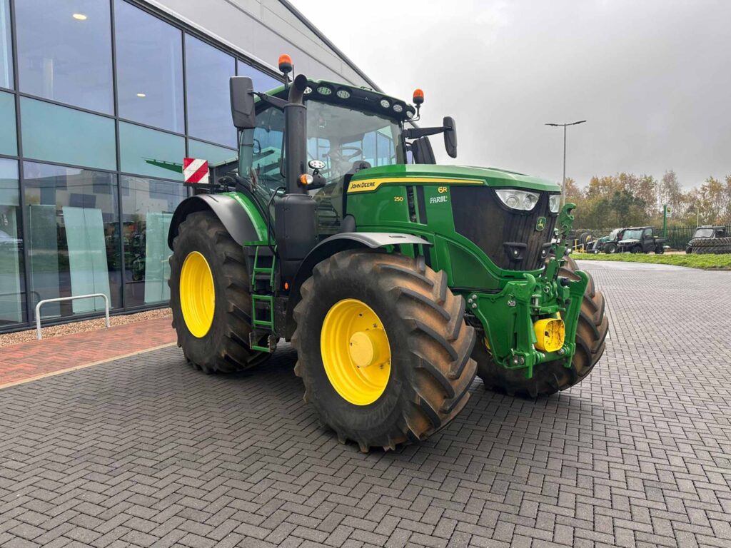 John Deere 6R 250 - Image 5