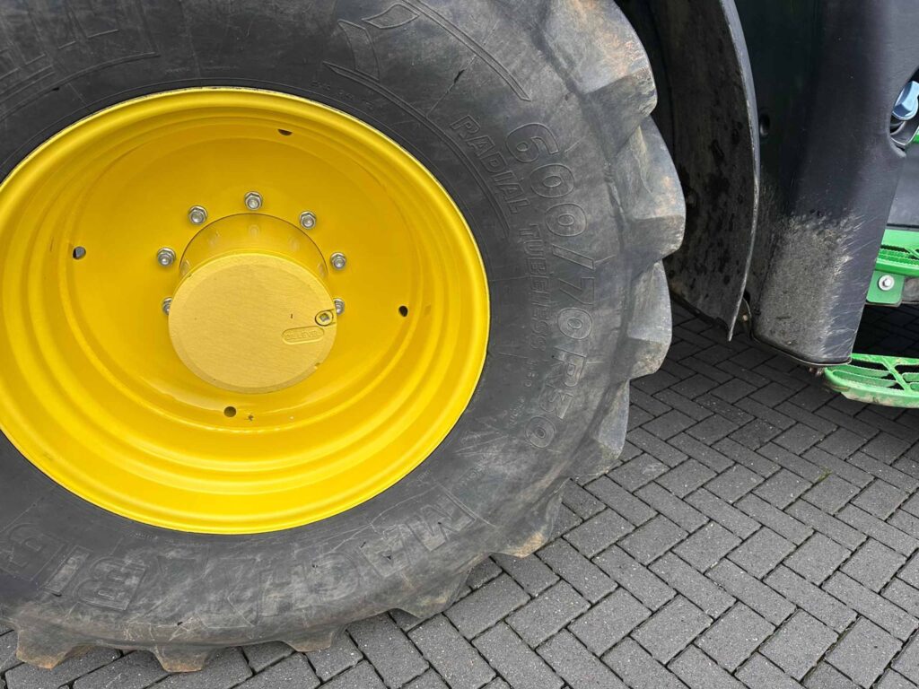 John Deere 6R 250 - Image 20