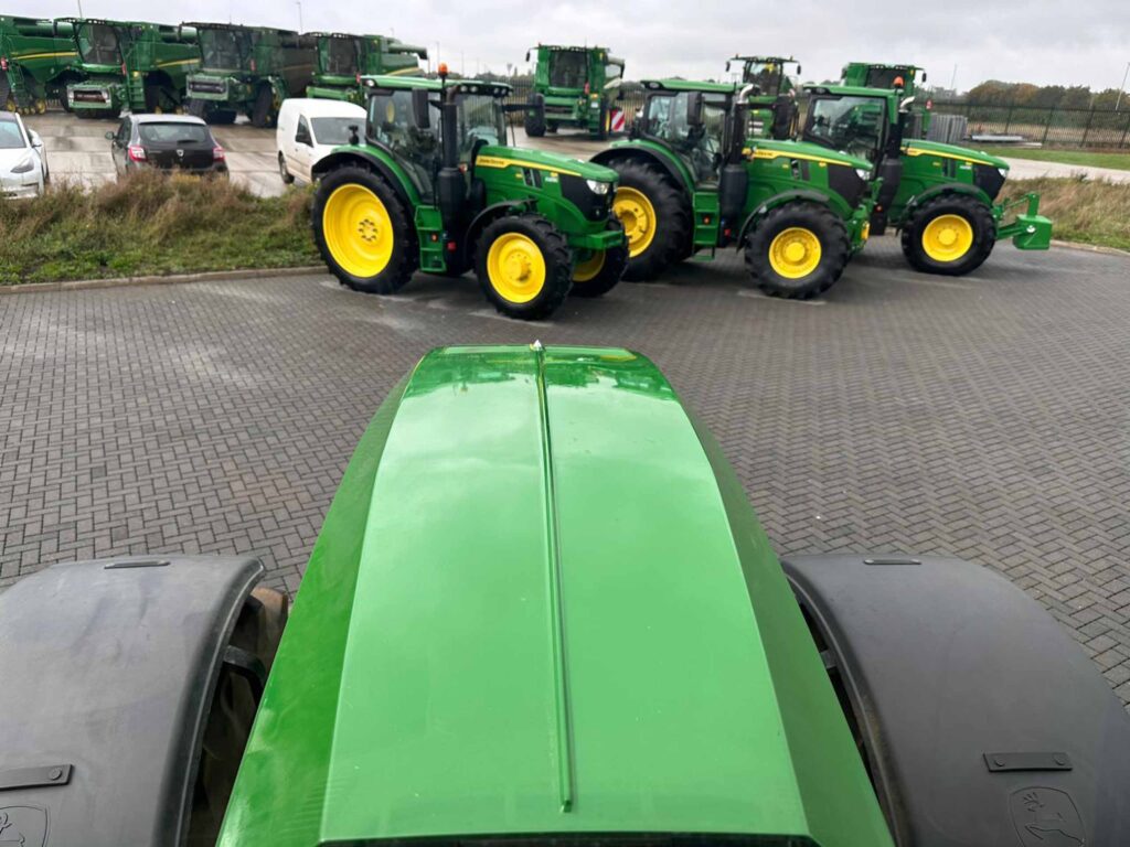 John Deere 6R 250 - Image 23