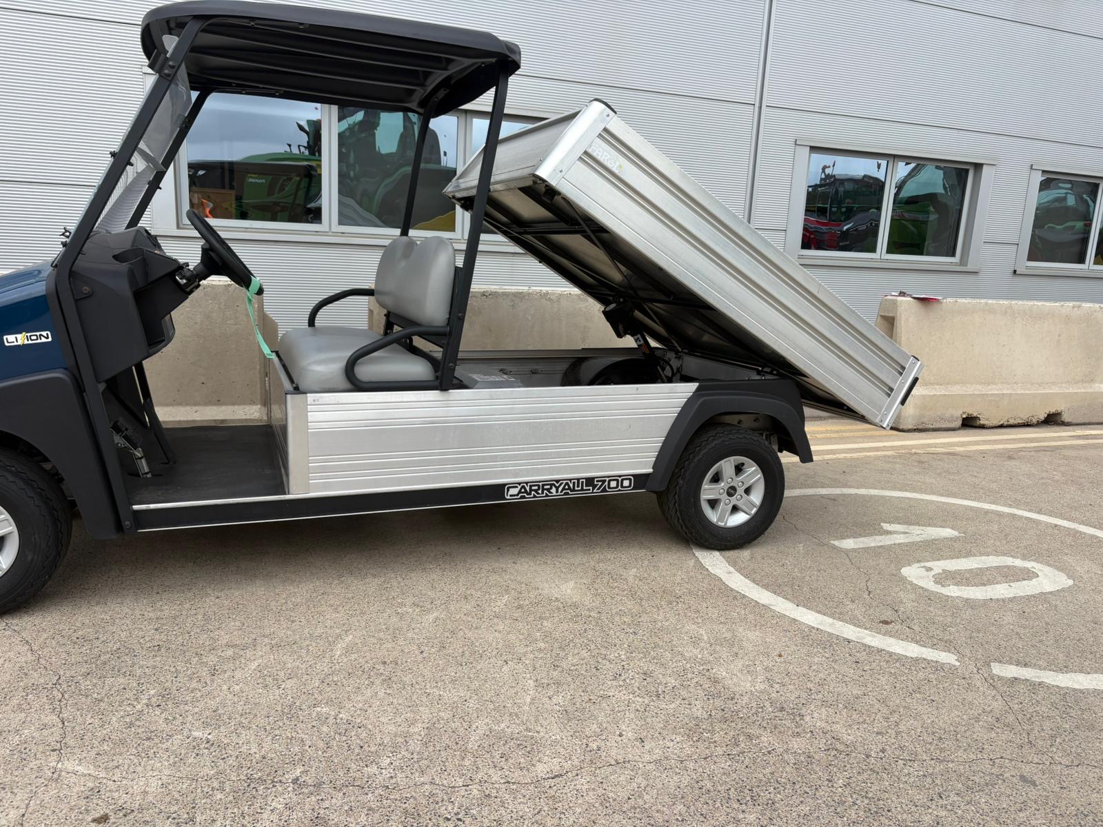 Club Car Carryall 700