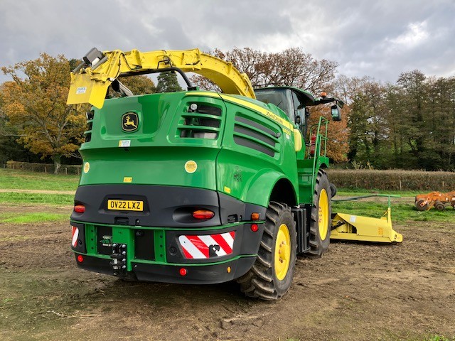 John Deere 8400i