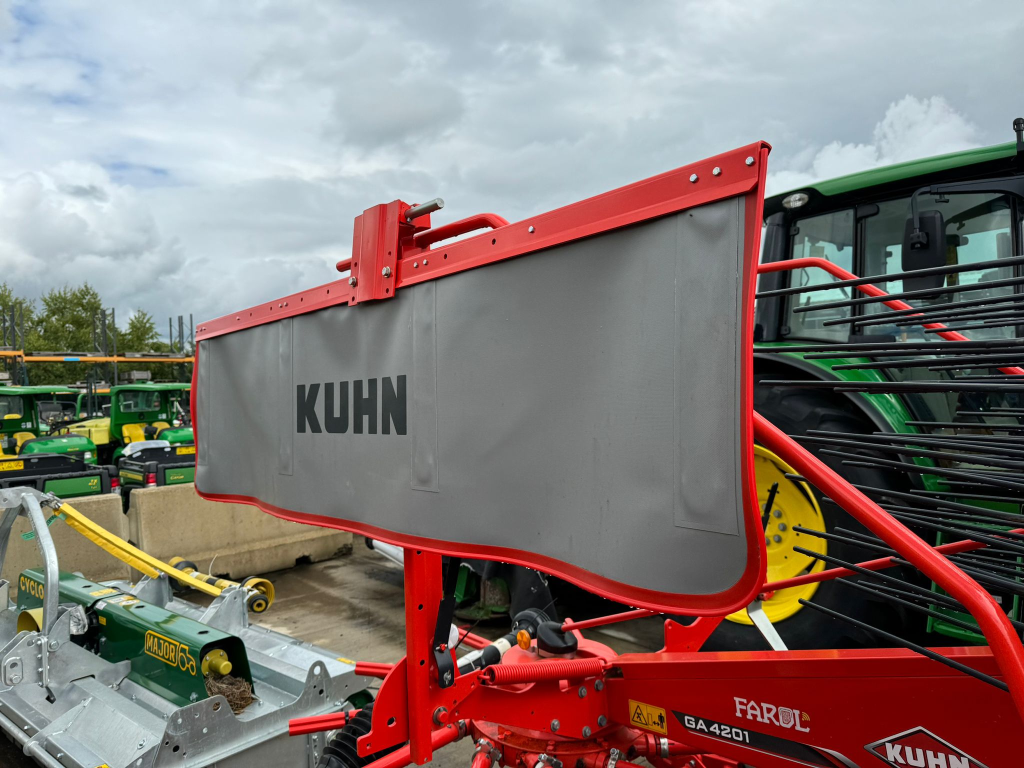 KUHN GA 4201
