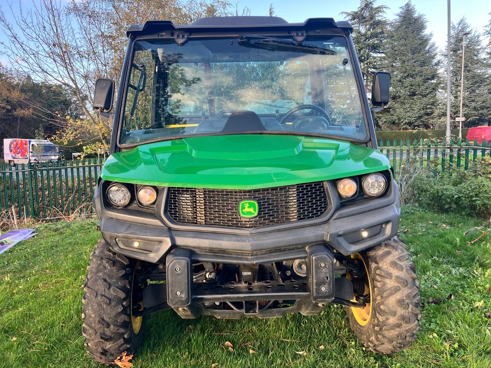 John Deere XUV865M Gator