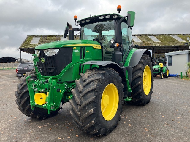 John Deere 6R 250