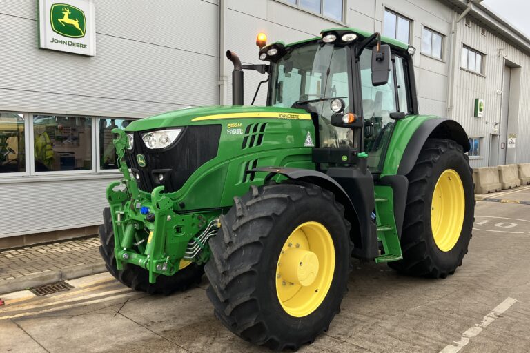 John Deere 6155M