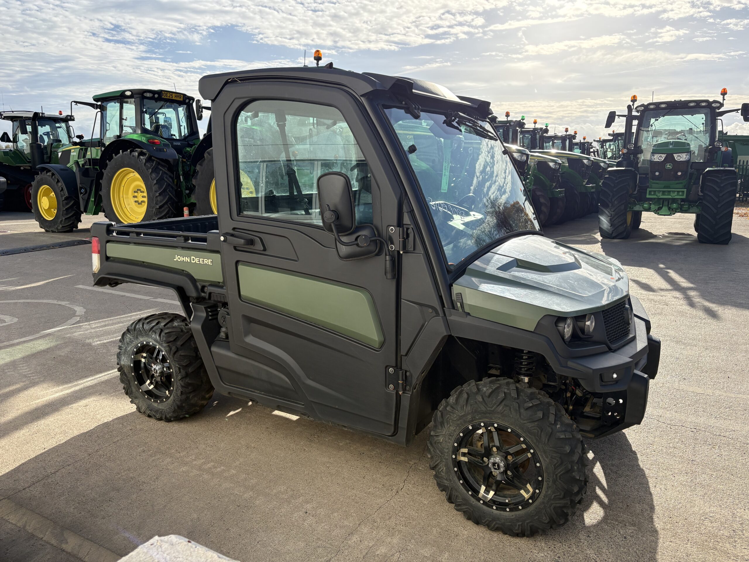 John Deere XUV865M Gator