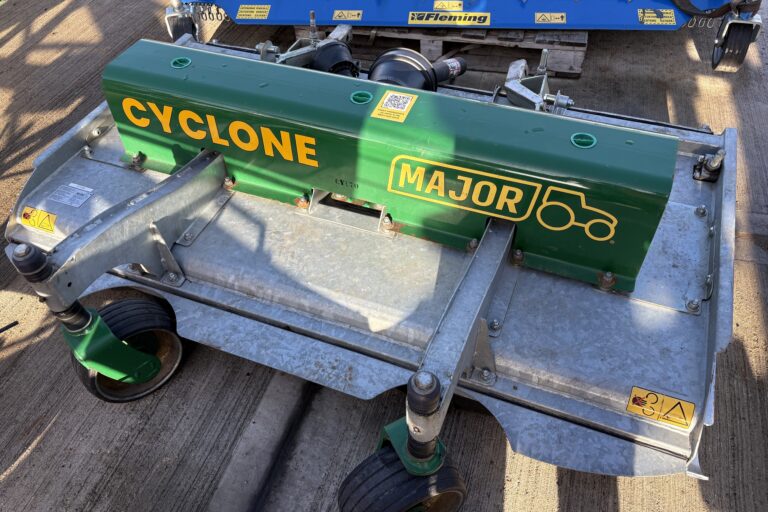 Major MJ35-170 outfront mowing deck