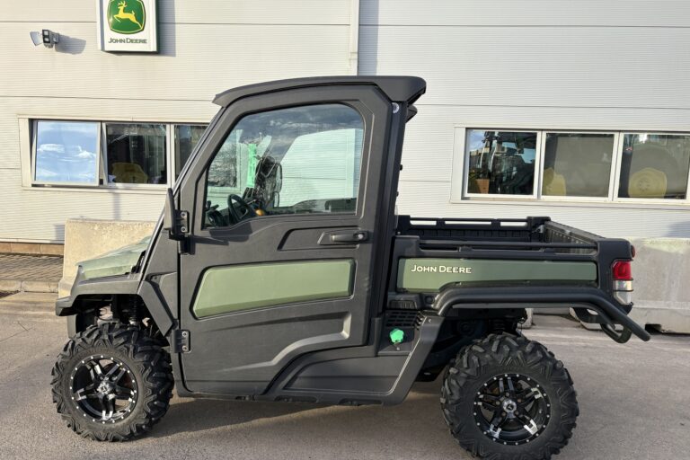 John Deere XUV865M Gator