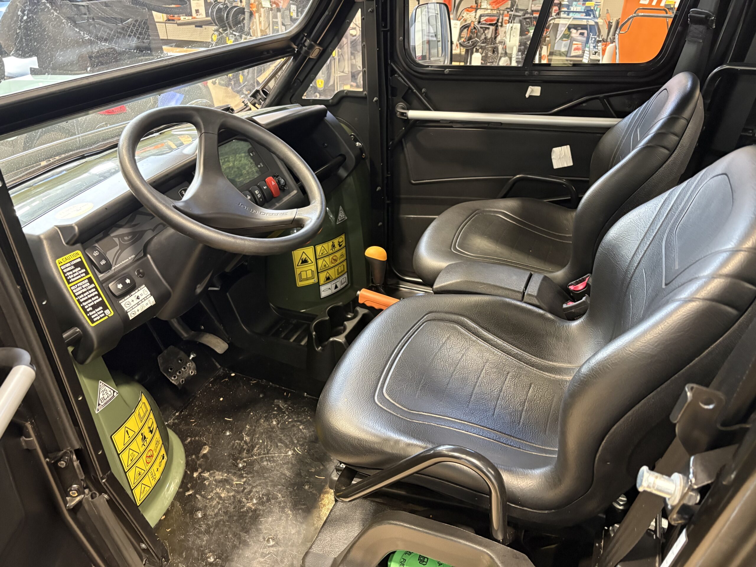 John Deere XUV855M S4