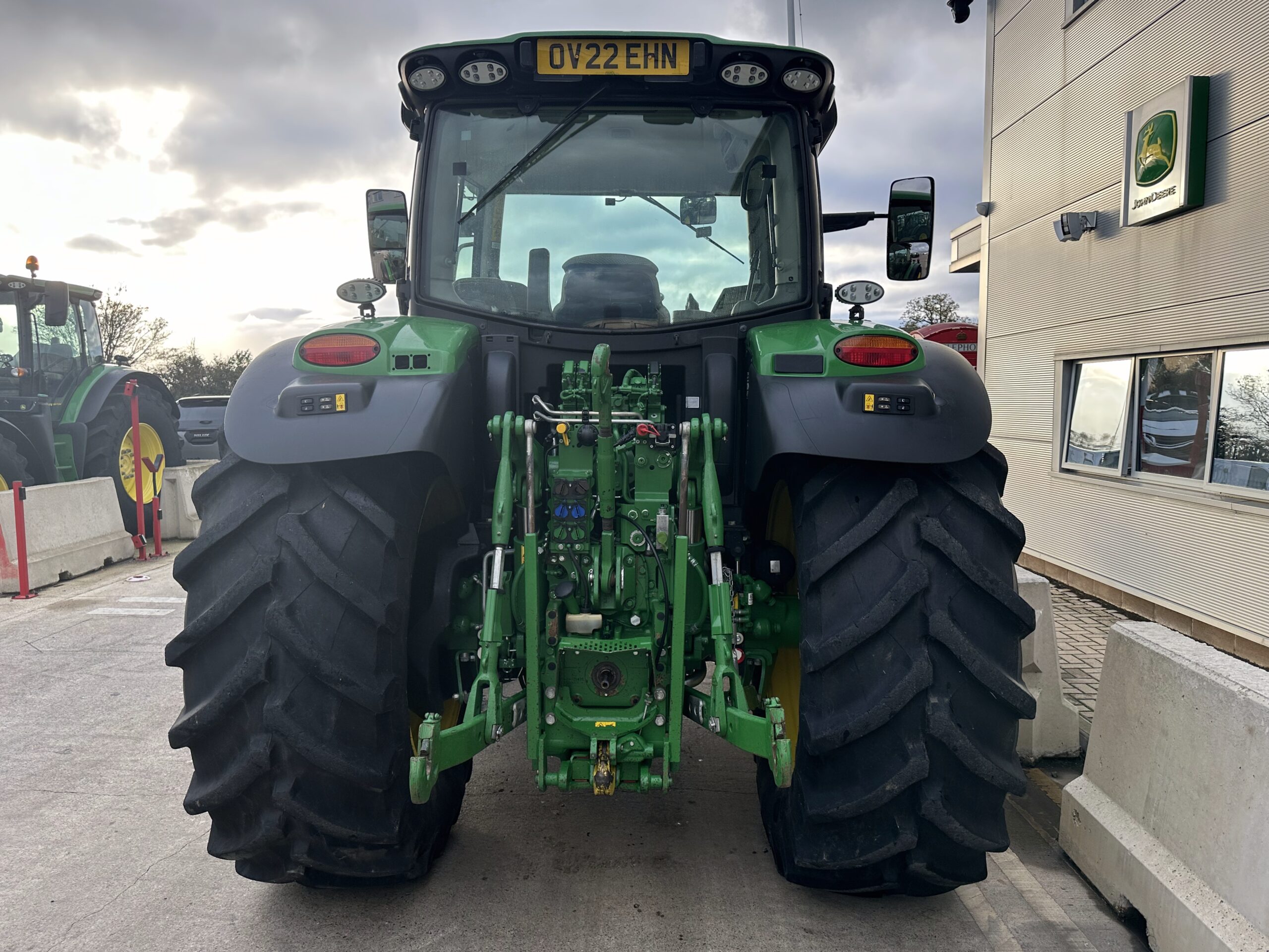 John Deere 6155R