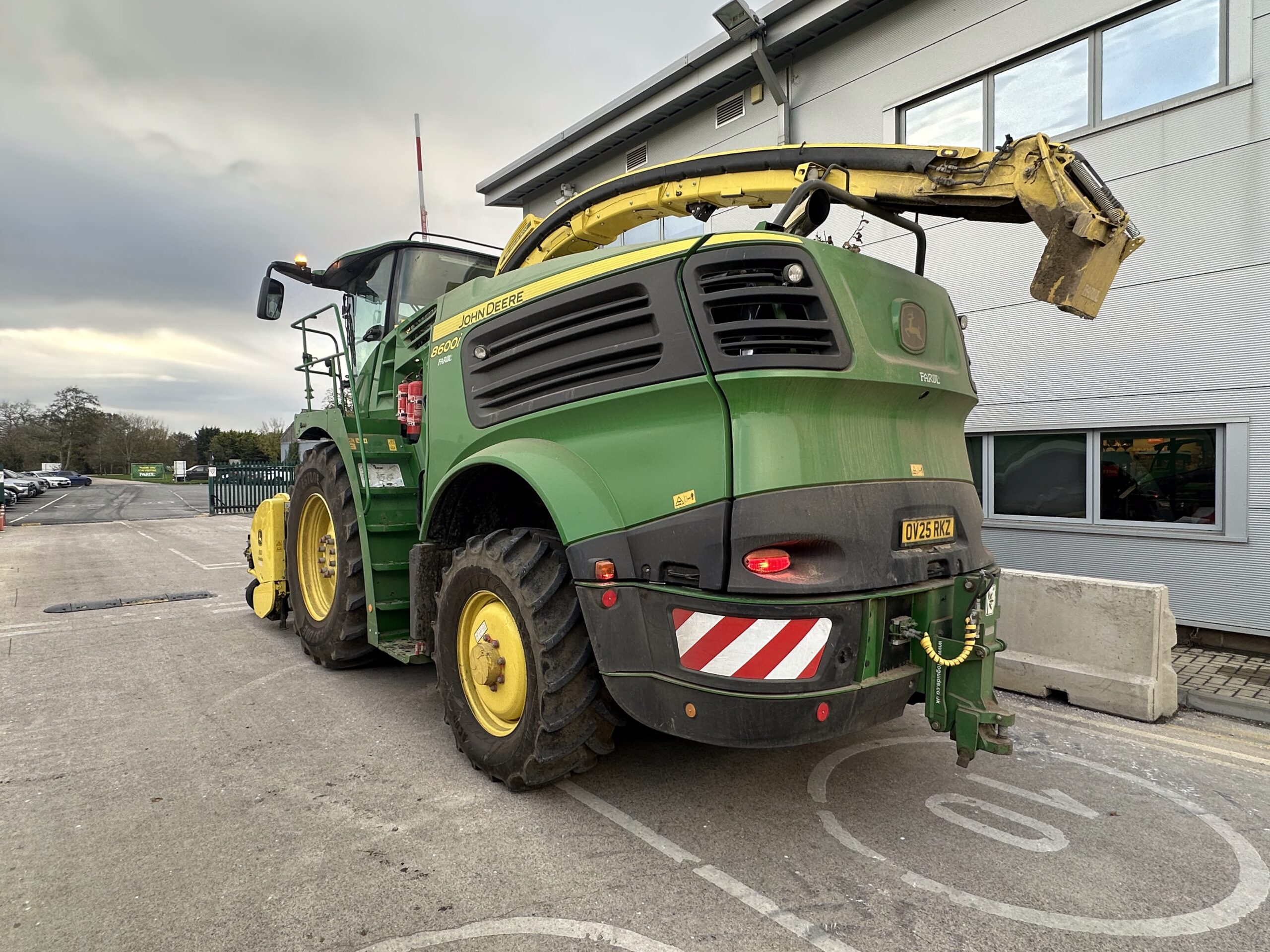 John Deere 8600i