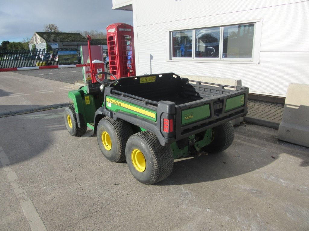 John Deere TH 6X4