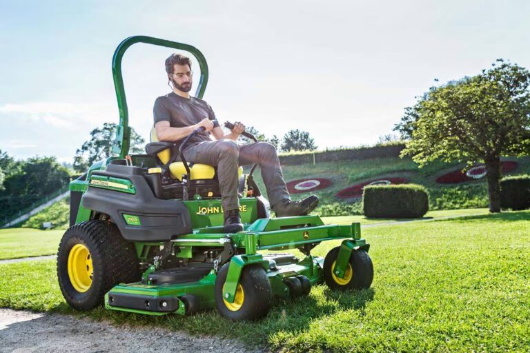 John Deere Z997R Z-turn mower