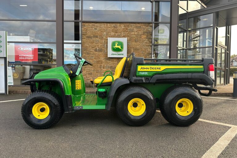 John Deere TH6X4 Gator