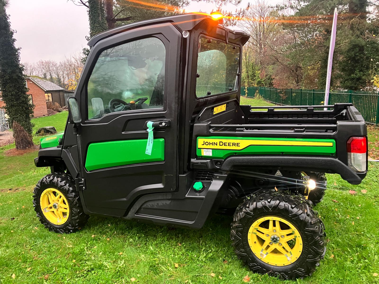 John Deere XUV865M Gator