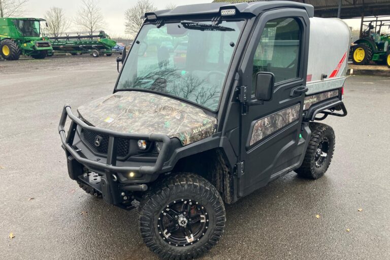 John Deere XUV865M Gator