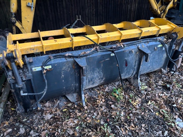 MX 9ft Grapple Bucket