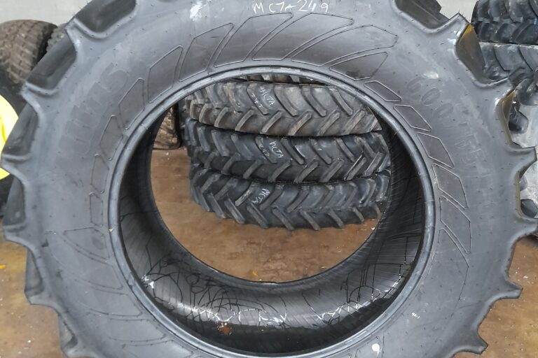 600/65X38 Mitas AC65