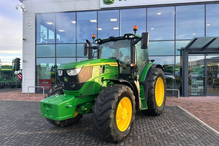 John Deere 6R 155